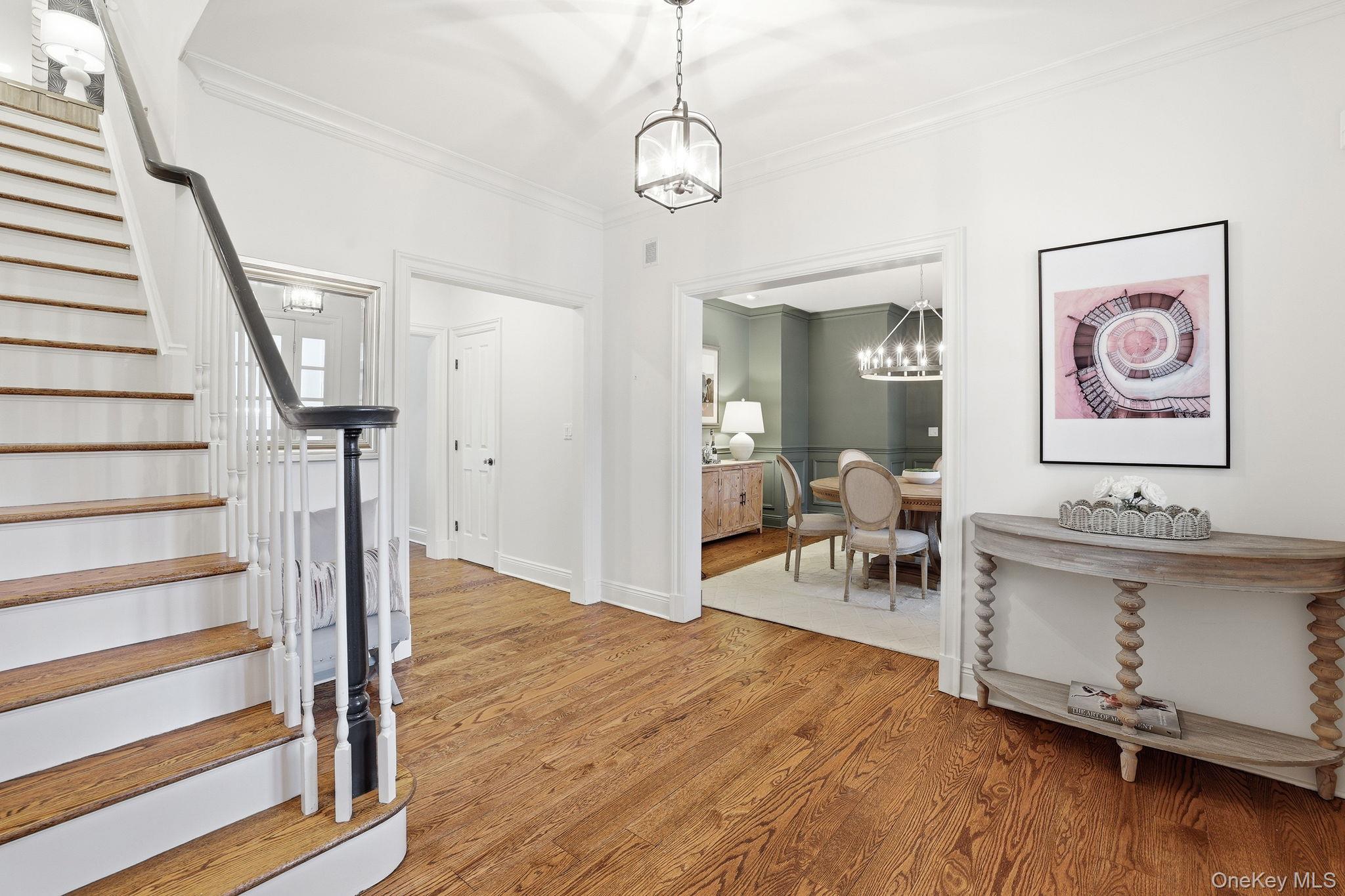 15 Davis Avenue Rye, NY 10580 - Photo 3 of 33