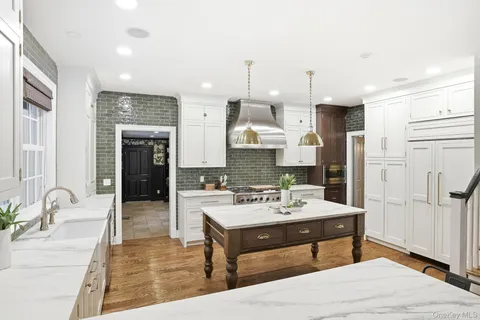 $4,095,000 | 15 Davis Avenue, Rye, NY 10580