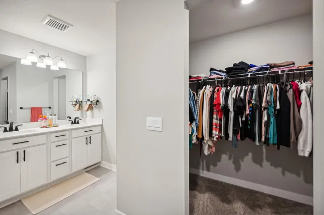 $440,000 | 1057 Stone Creek Dr., Jordan, MN 55352