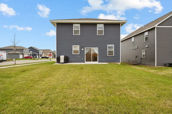 $435,000 | 1057 Stone Creek Dr., Jordan, MN 55352