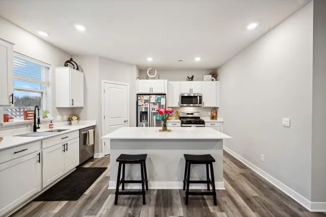 $440,000 | 1057 Stone Creek Dr., Jordan, MN 55352