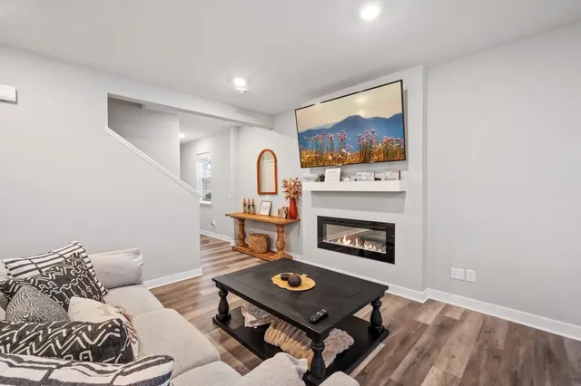 $440,000 | 1057 Stone Creek Dr., Jordan, MN 55352