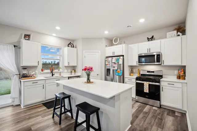 $440,000 | 1057 Stone Creek Dr., Jordan, MN 55352