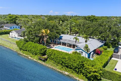 $2,375,000 | 11100 Southwest 73rd Court, Pinecrest, FL 33156