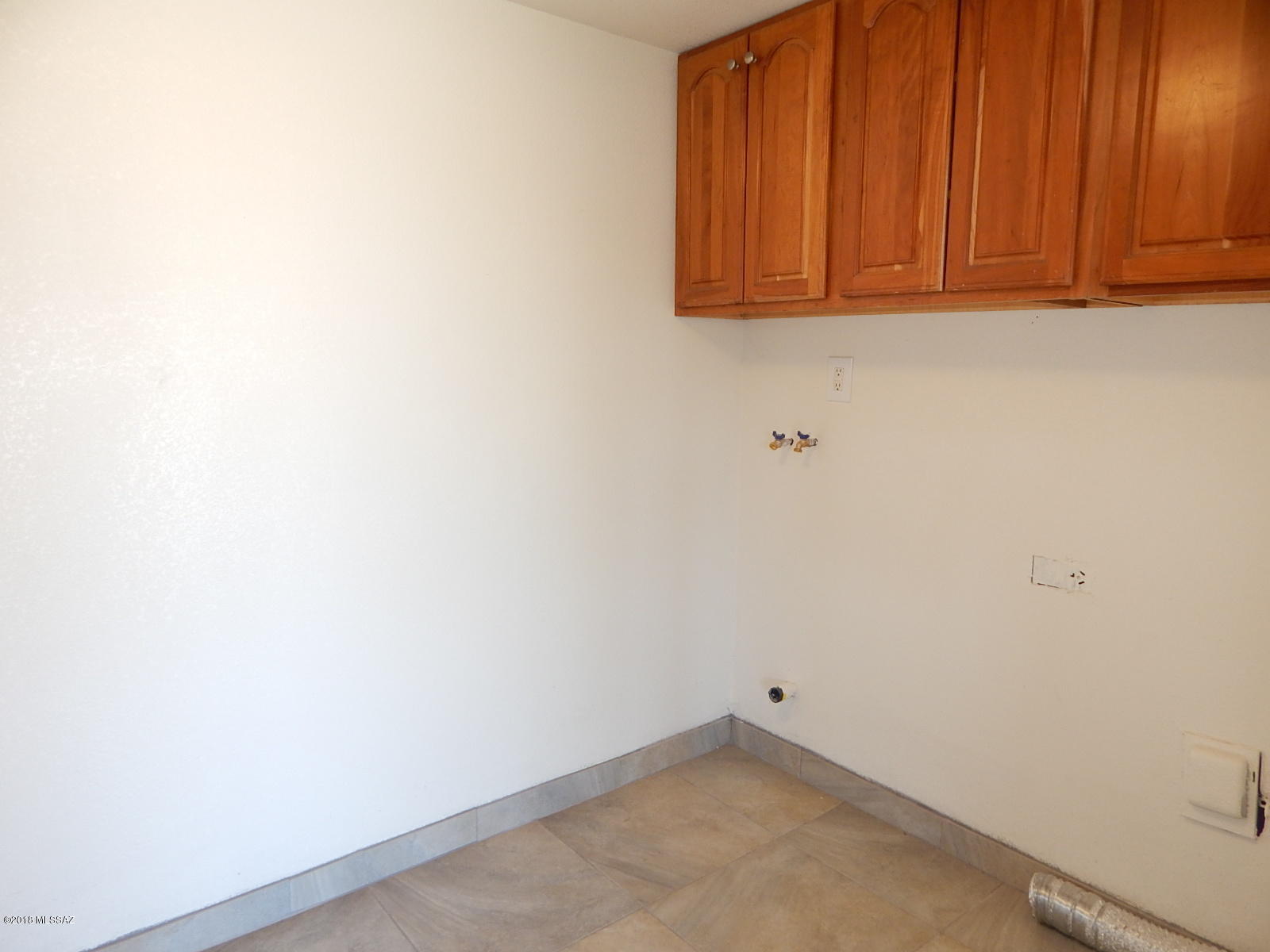 2042 West Grant Road Tucson, AZ 85745 - Photo 23 of 32 Gallery Image 23
