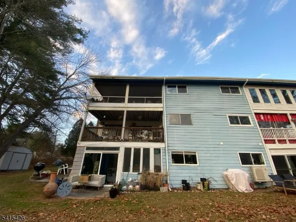 $129,000 | 216 Lake Shore North, Montague, NJ 07827