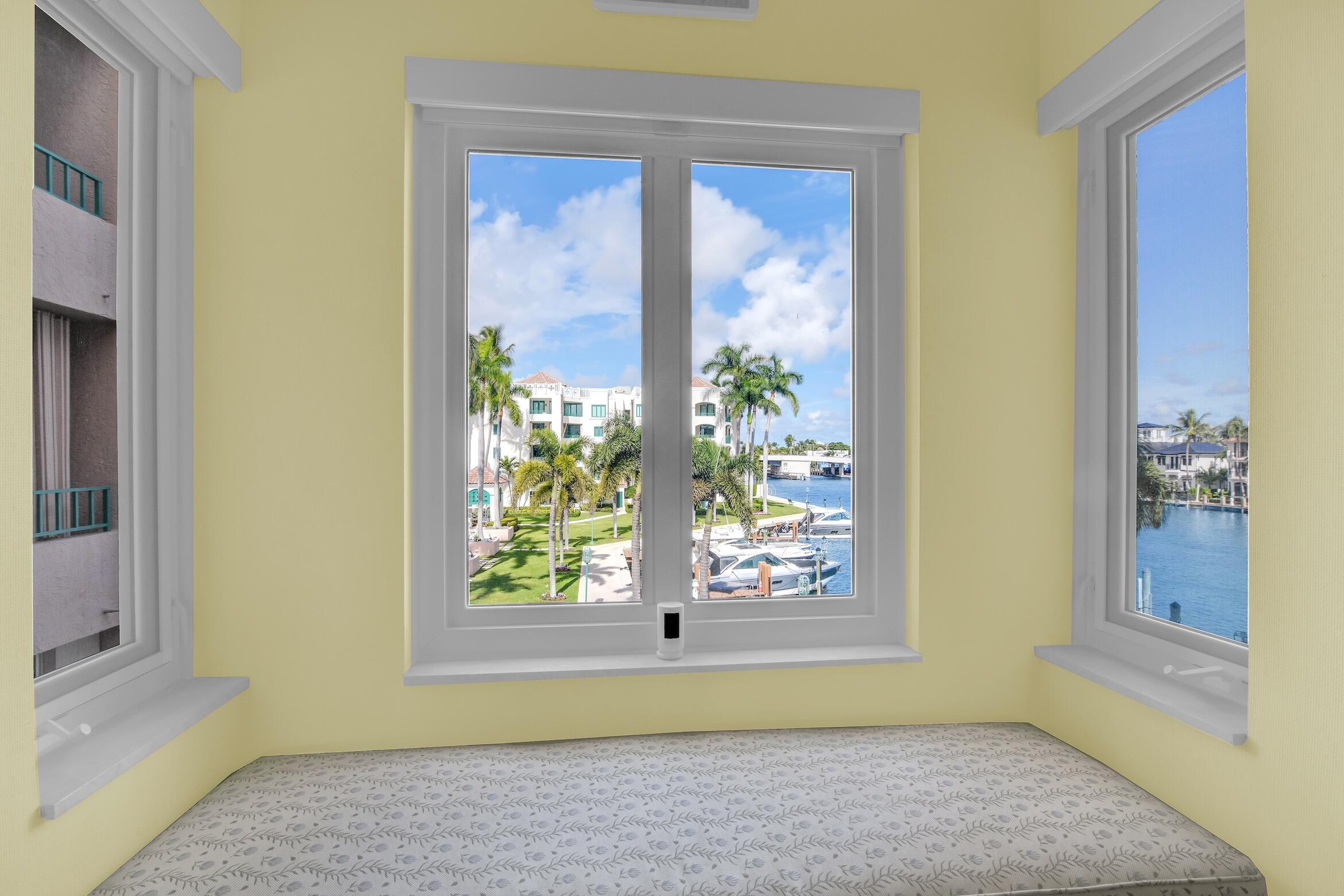 120 Southeast 5th Avenue, Unit 331 Boca Raton, FL 33432 - Photo 14 of 48 a view of entryway