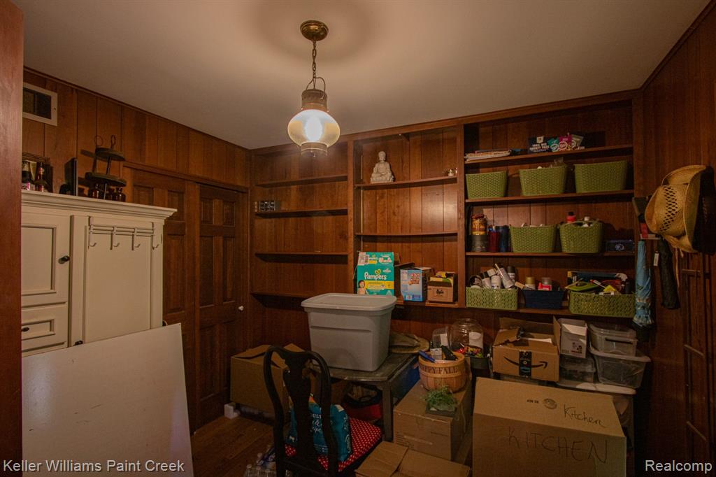 2232 South State Road Davison, MI 48423 - Photo 15 of 47