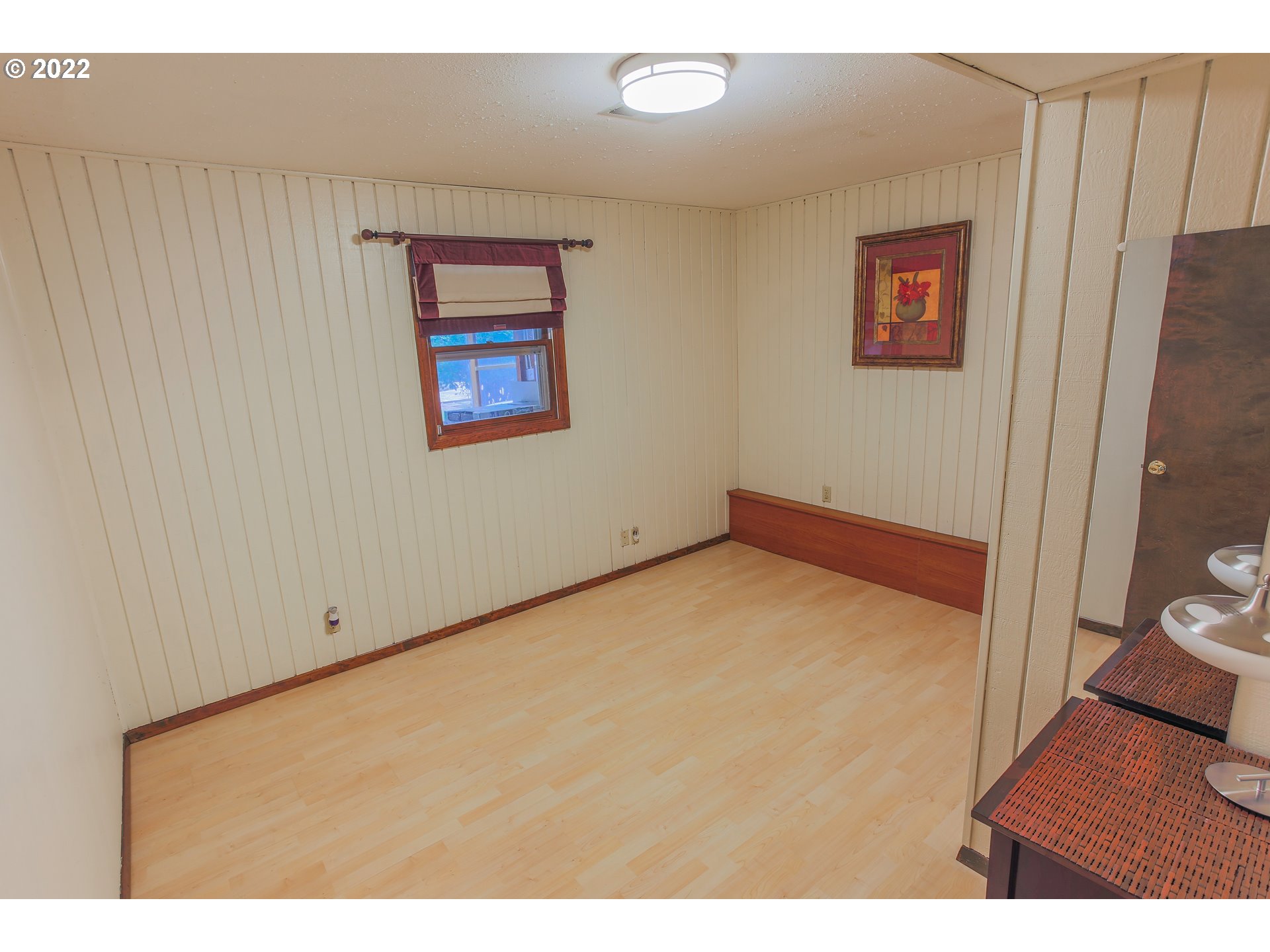 18173 Southeast Richey Road Gresham, OR 97080 - Photo 12 of 23 a view of an empty room
