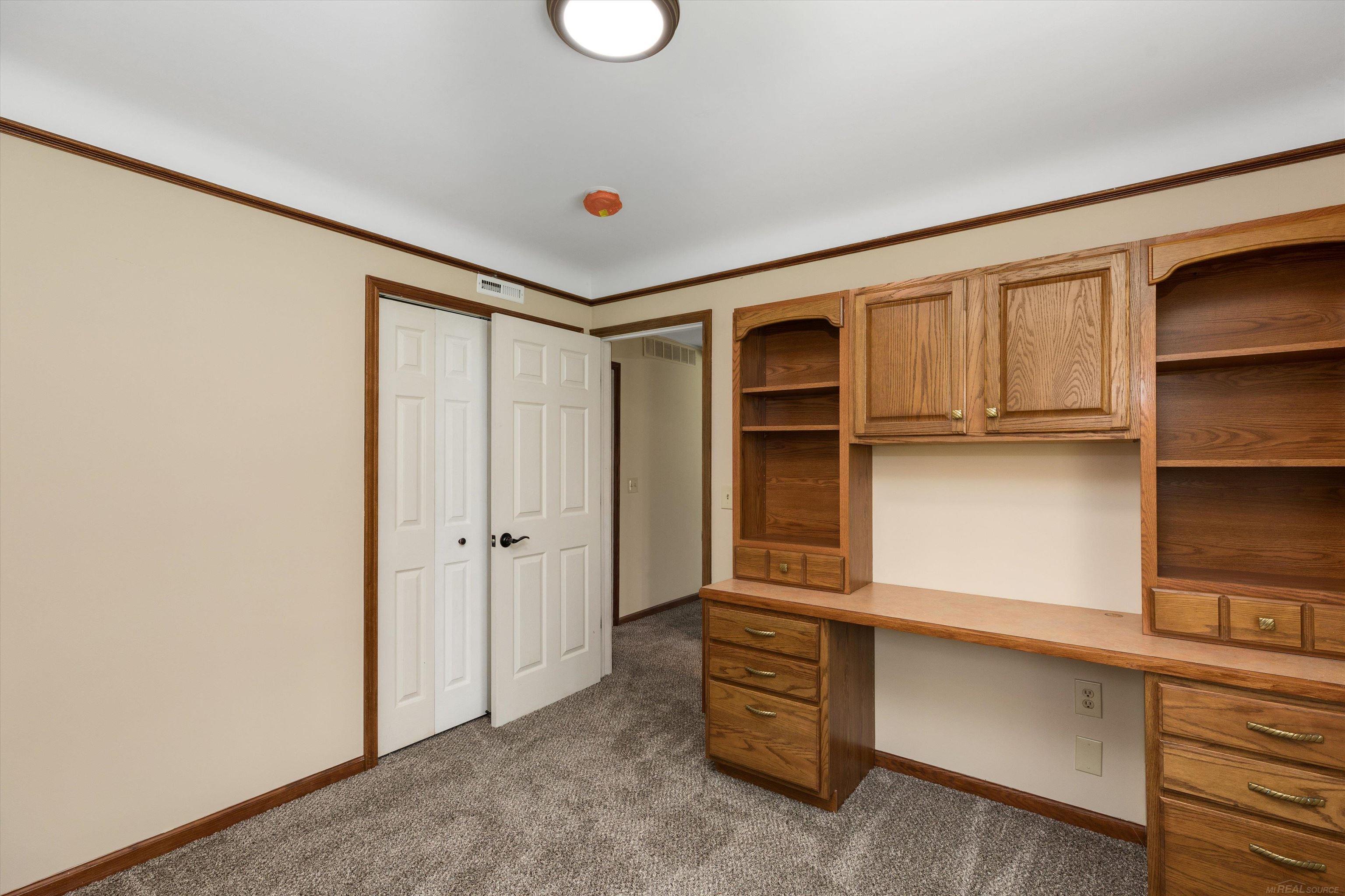 2900 Haley Road White Lake, MI 48383 - Photo 17 of 28 50109153-16.JPG