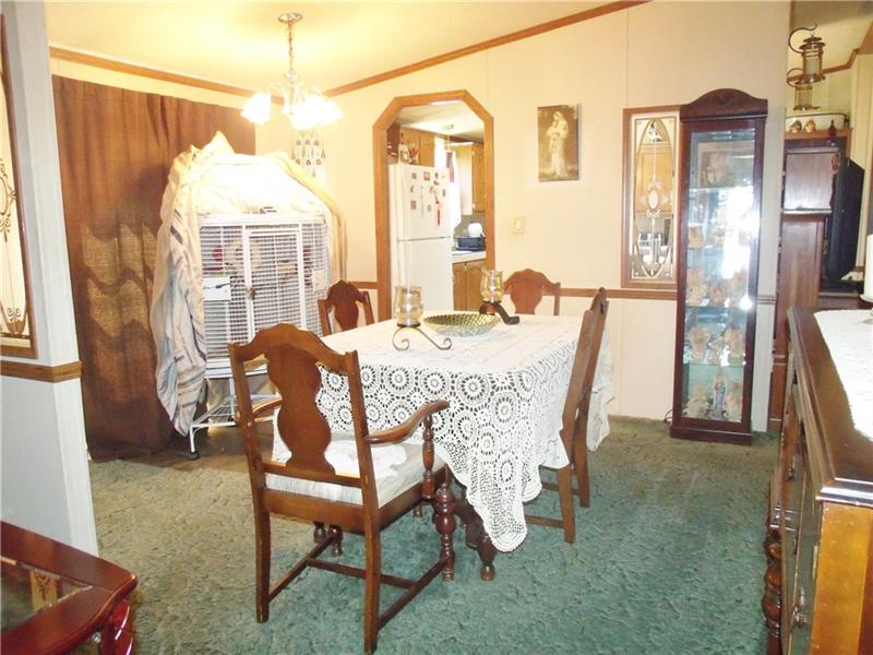5269 Richland Road Gibsonia, PA 15044 - Photo 6 of 19 Gallery Image 6