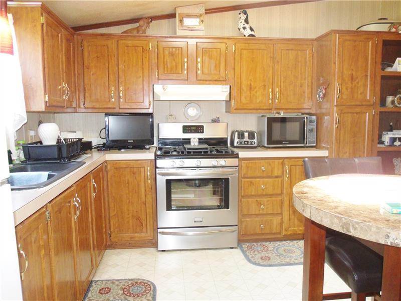 5269 Richland Road Gibsonia, PA 15044 - Photo 7 of 19 EAT IN KITCHEN