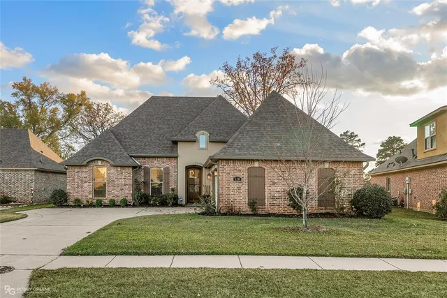 $329,900 | 110 St Andrews, Benton, LA 71006