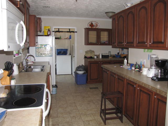 2083 Lipscomb Road Moneta, VA 24121 - Photo 6 of 15 IMG_6696