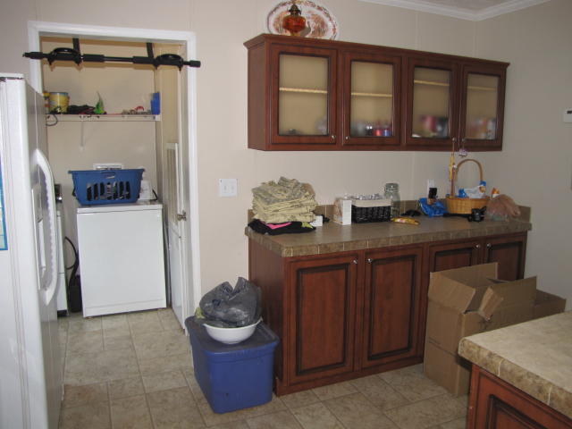 2083 Lipscomb Road Moneta, VA 24121 - Photo 7 of 15 IMG_6697