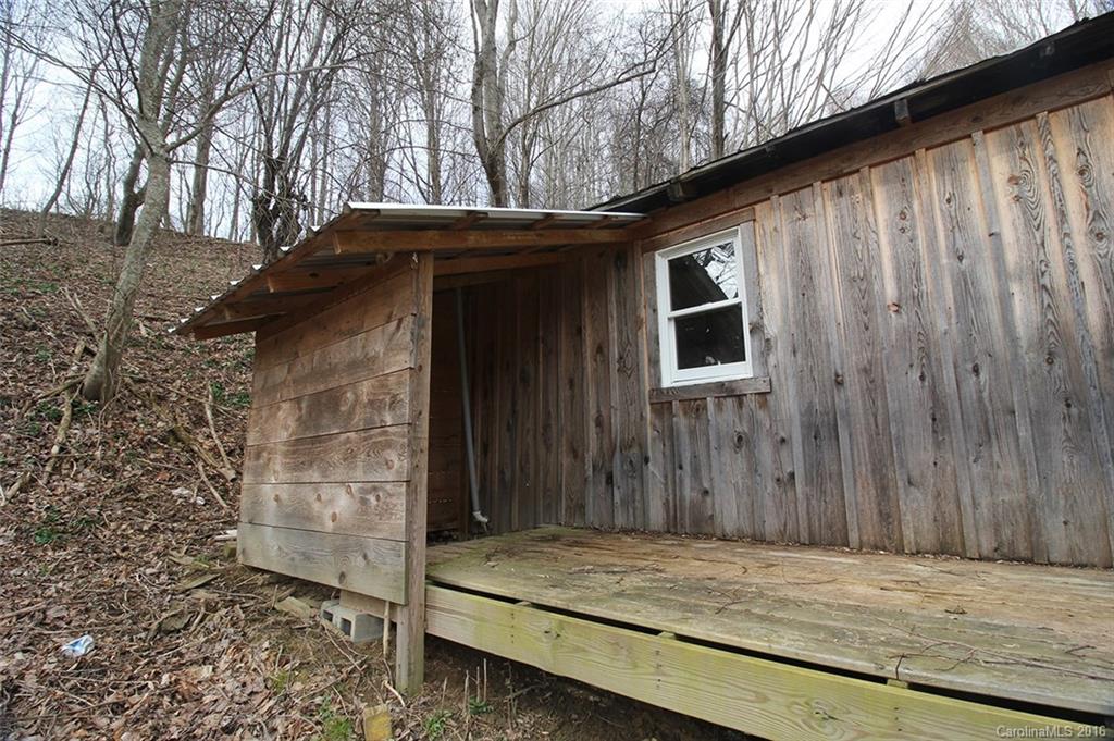 2238 Sugar Camp Road Marshall, NC 28753 - Photo 12 of 24 Gallery Image 12