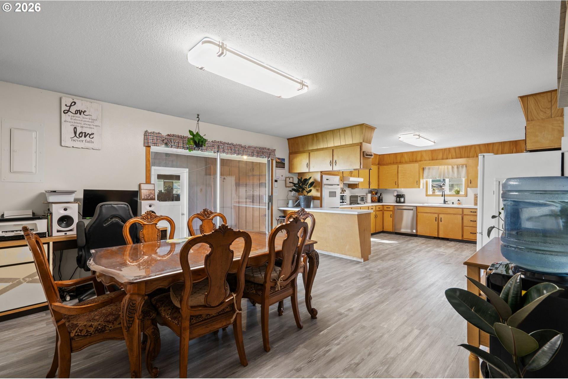 905 Southwest 4th Street Hermiston, OR 97838 - Photo 15 of 30 Gallery Image 15