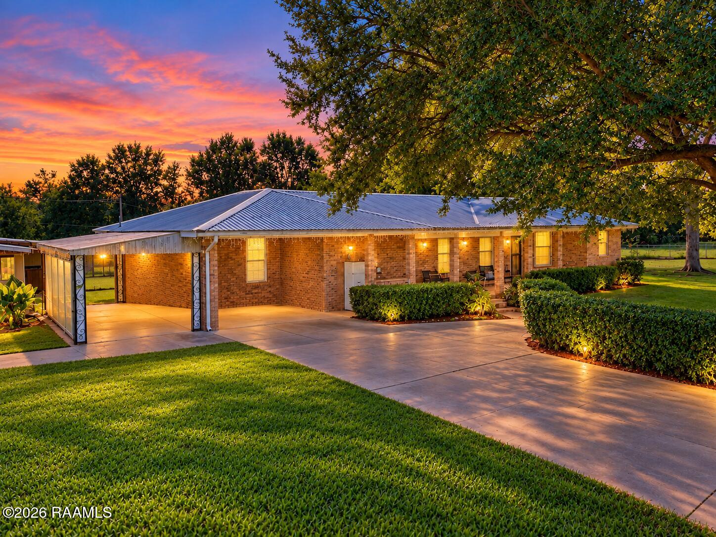 803 Roger Road Scott, LA 70583 - Photo 2 of 59 twighlight