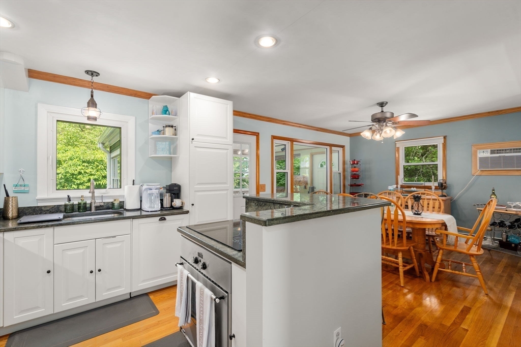 12 Ruby Road Saugus, MA 01906 - Photo 7 of 42