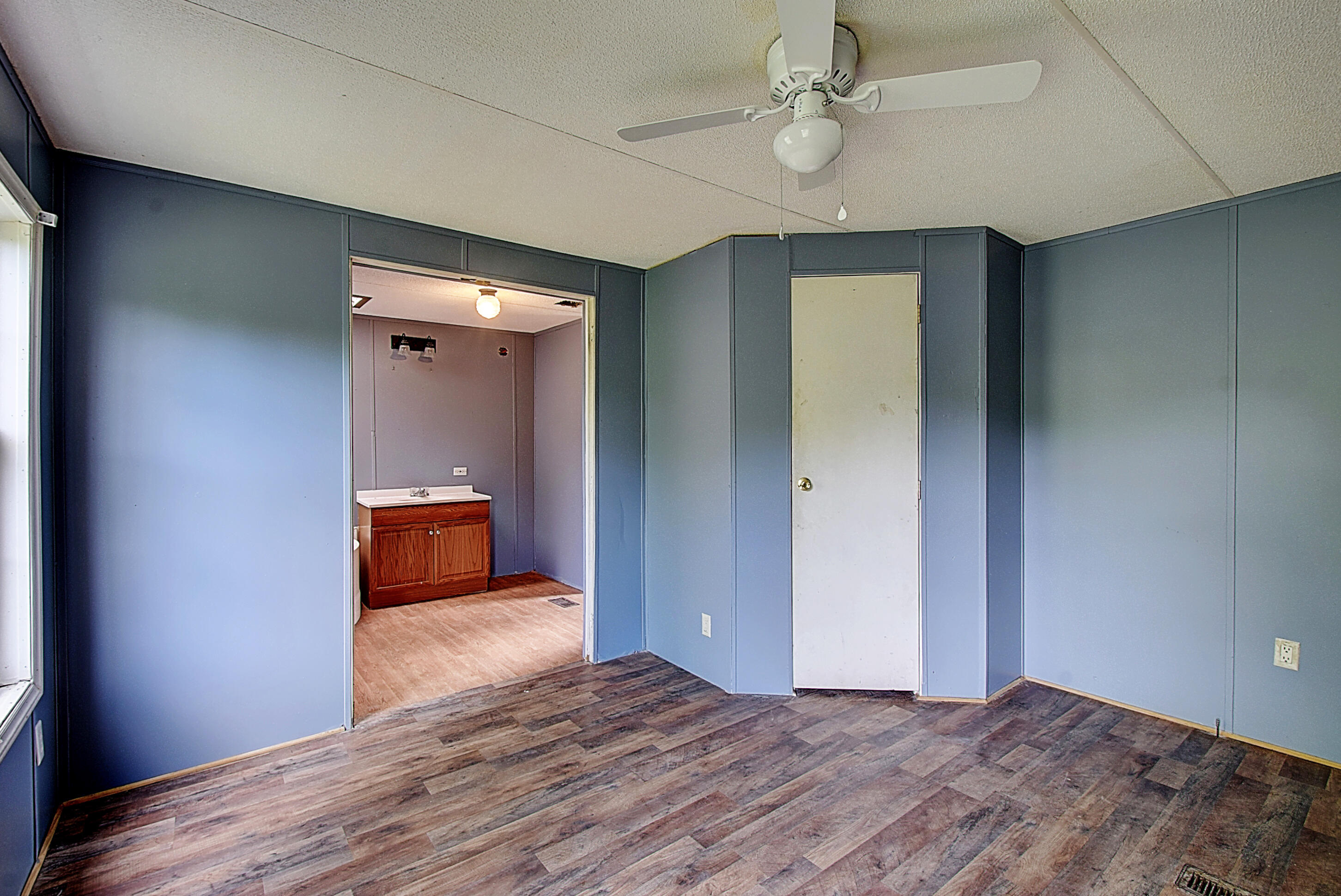 117 Ug Buckles Road Elizabethton, TN 37643 - Photo 12 of 26 DSC_0217_18_19_20_21_22