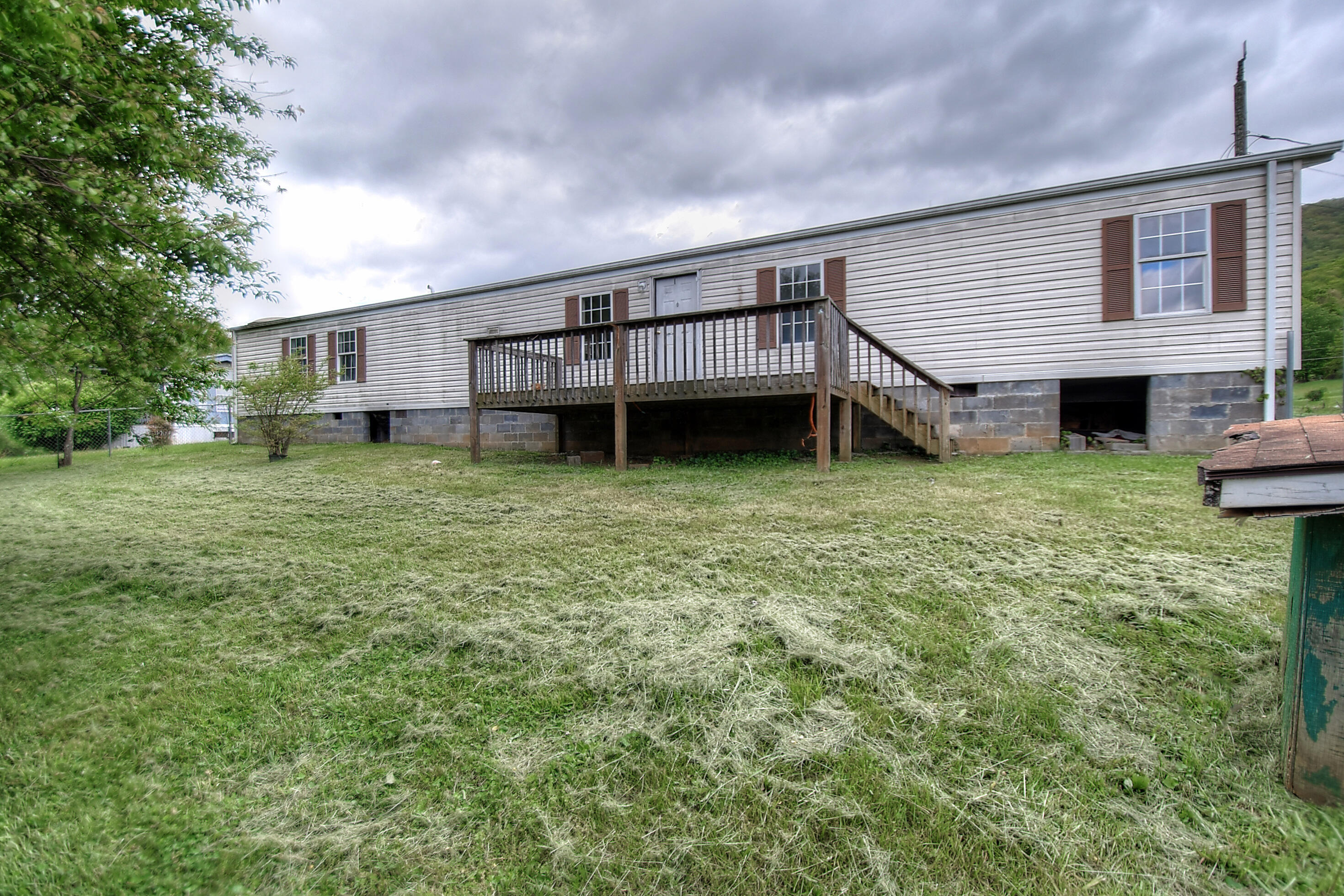 117 Ug Buckles Road Elizabethton, TN 37643 - Photo 21 of 26 DSC_0367_68_69_70_71_72