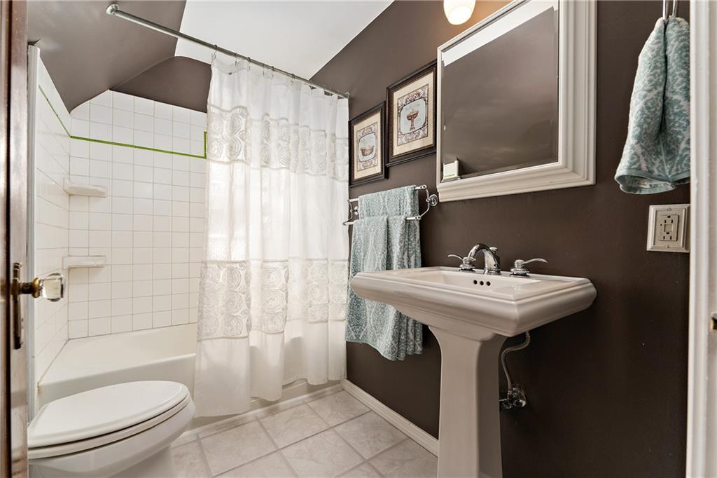 48 Coraopolis Road Coraopolis, PA 15108 - Photo 16 of 25 Gallery Image 16