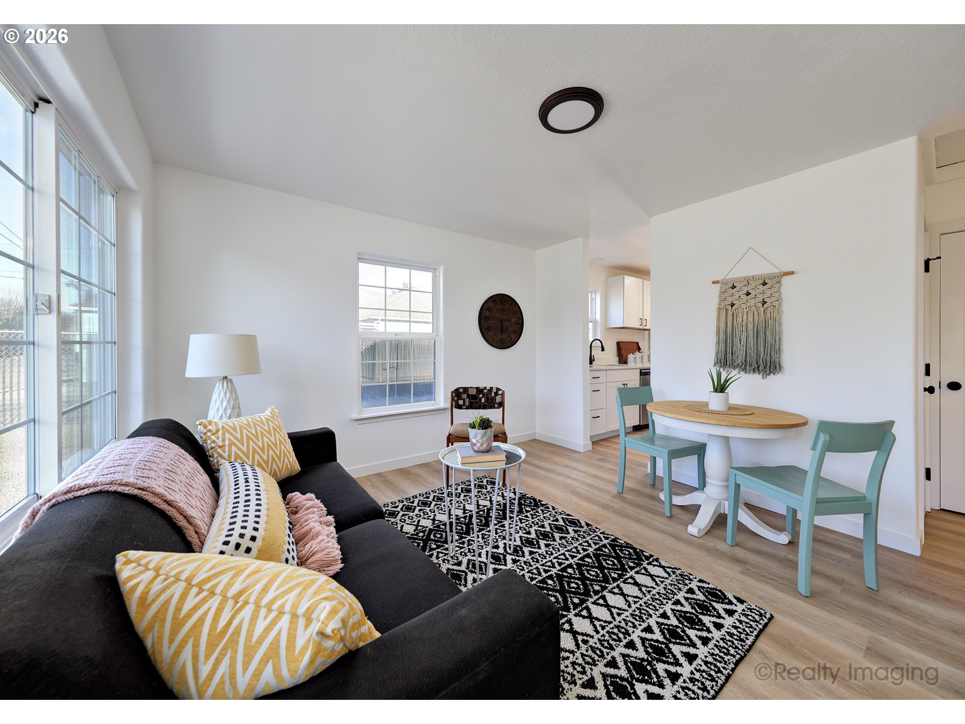 92203 Clover Road Astoria, OR 97103 - Photo 3 of 20