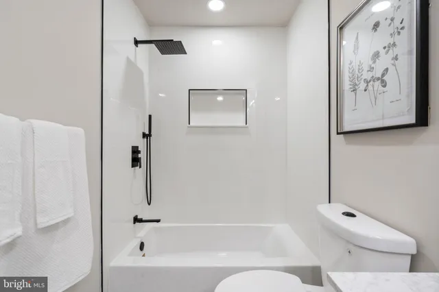 $1,048,900 | 224 Orchard Lane, Harleysville, PA 19438