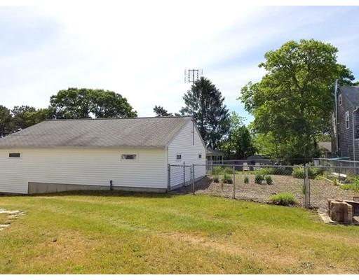 14 Gitche Gumee Road Buzzards Bay, MA 02532 - Photo 13 of 29