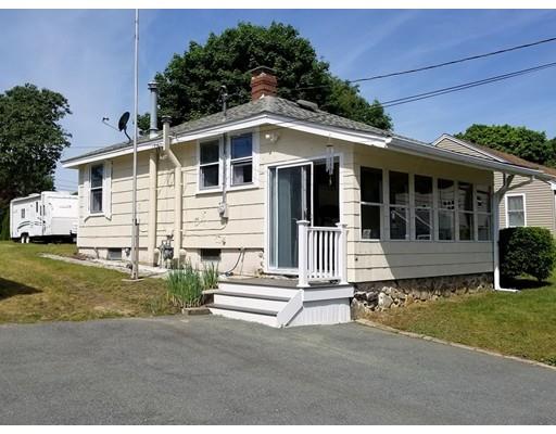 14 Gitche Gumee Road Buzzards Bay, MA 02532 - Photo 2 of 29