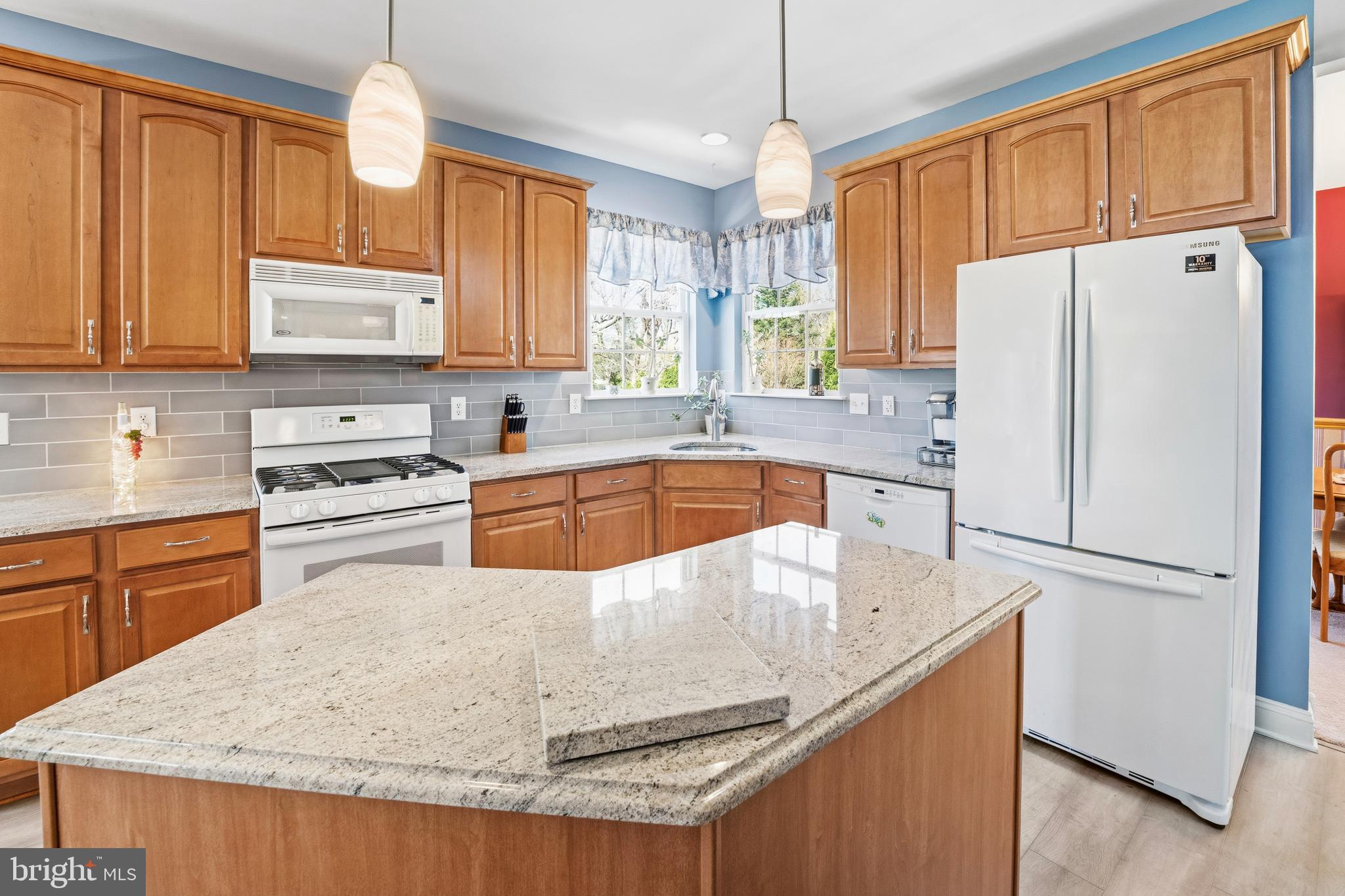 193 Yorktown Road Swedesboro, NJ 08085 - Photo 13 of 36 Kitchen