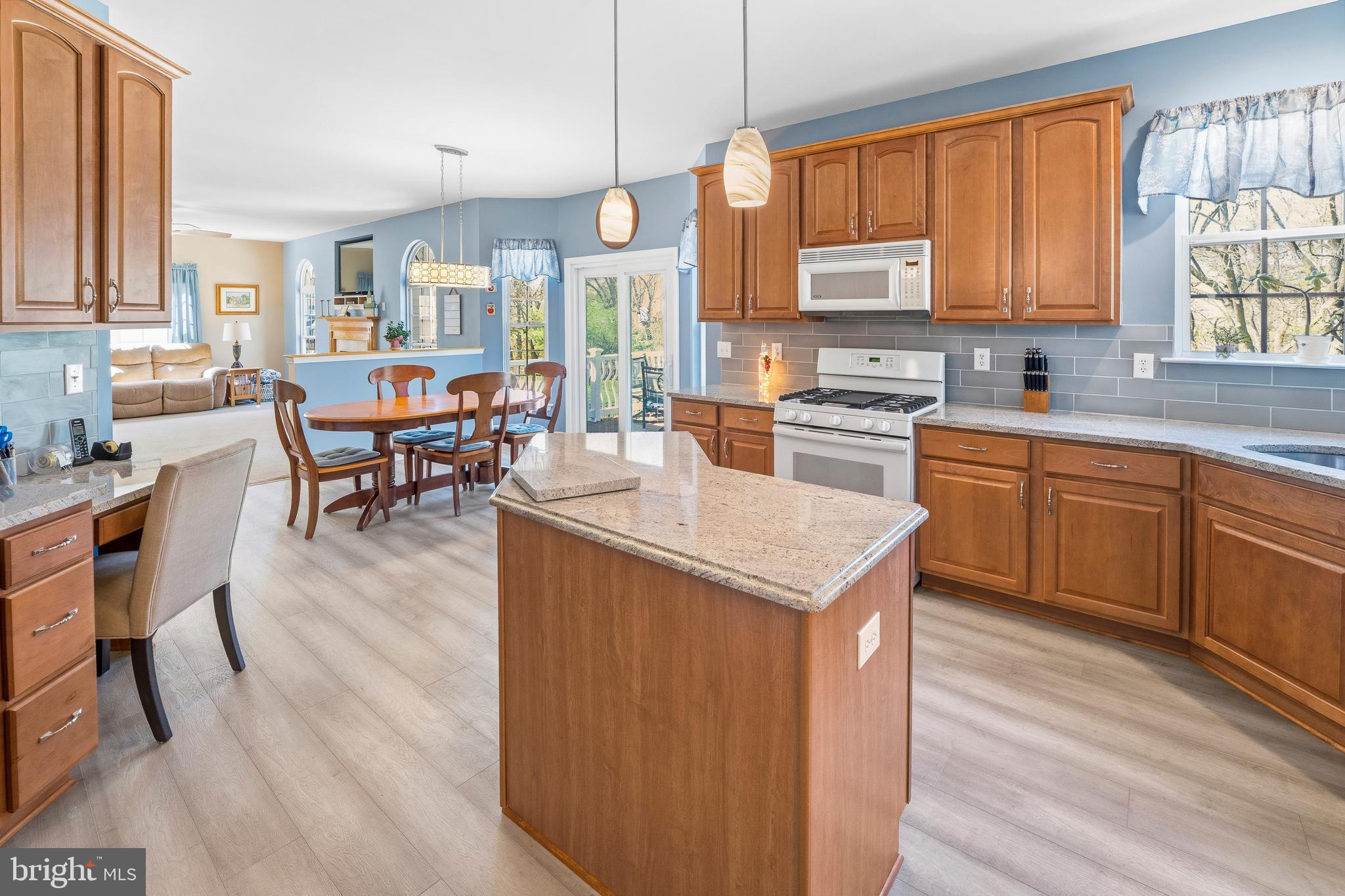 193 Yorktown Road Swedesboro, NJ 08085 - Photo 14 of 36 Kitchen