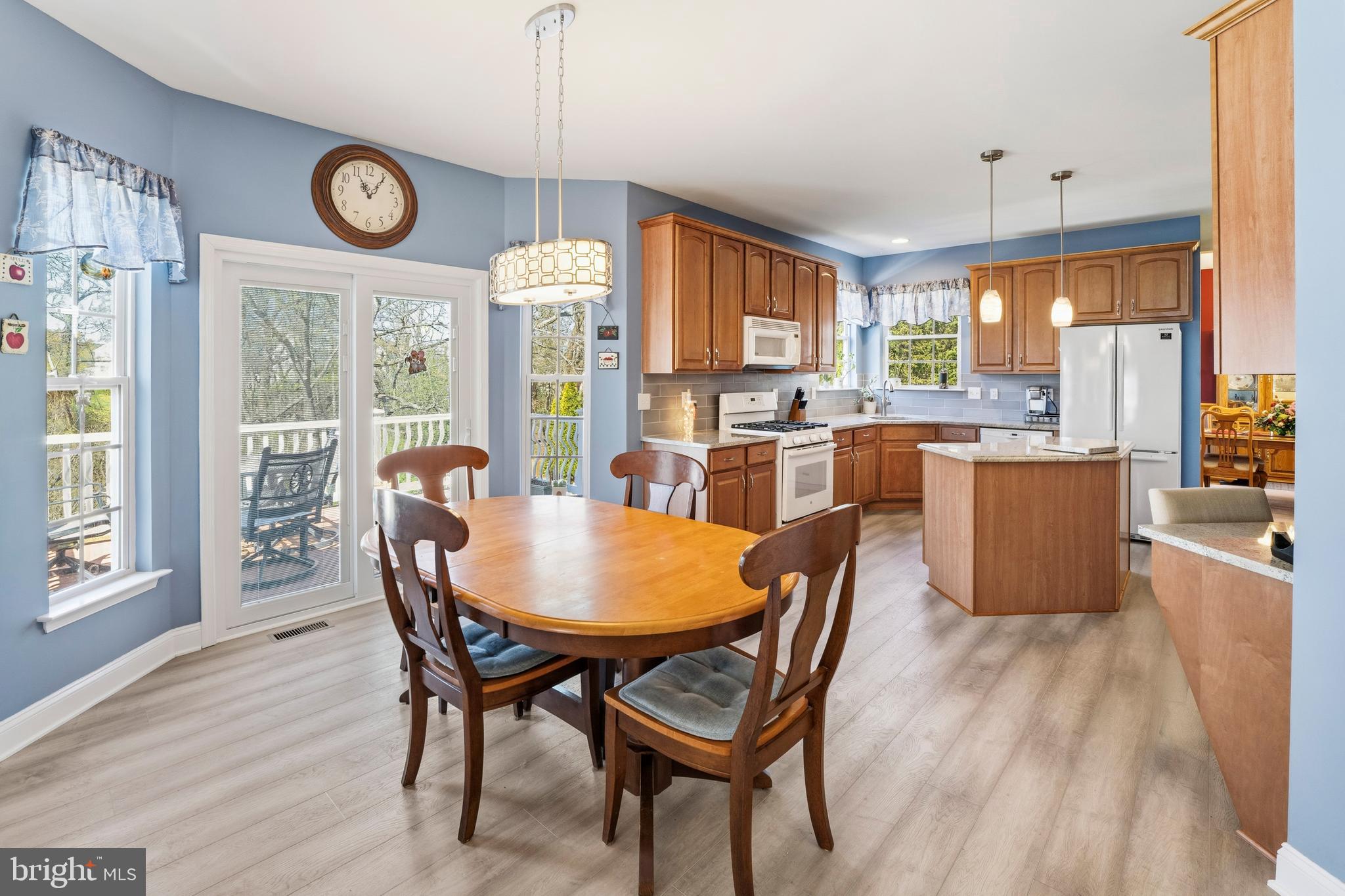 193 Yorktown Road Swedesboro, NJ 08085 - Photo 2 of 36 Kitchen