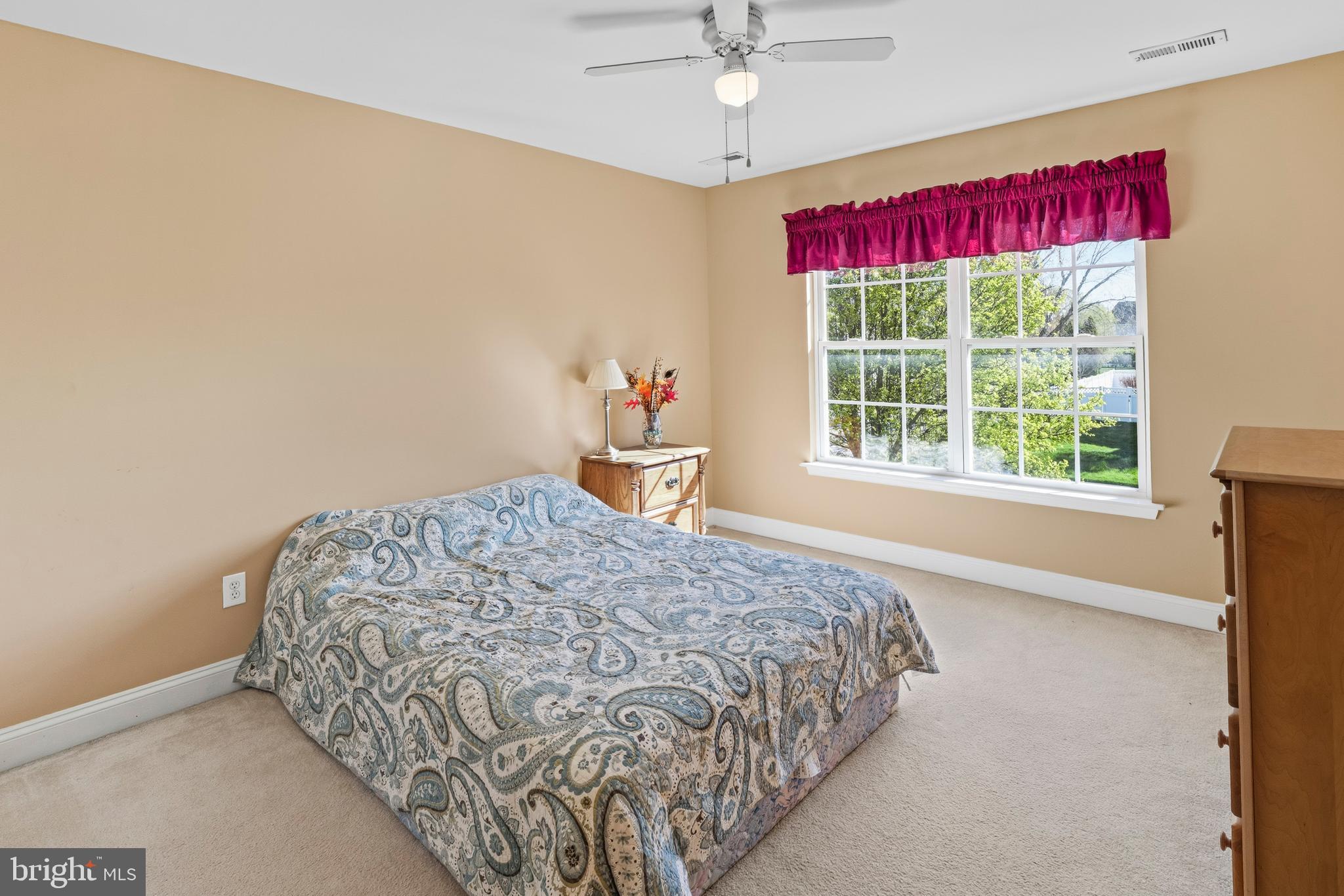 193 Yorktown Road Swedesboro, NJ 08085 - Photo 23 of 36 Bedroom 2