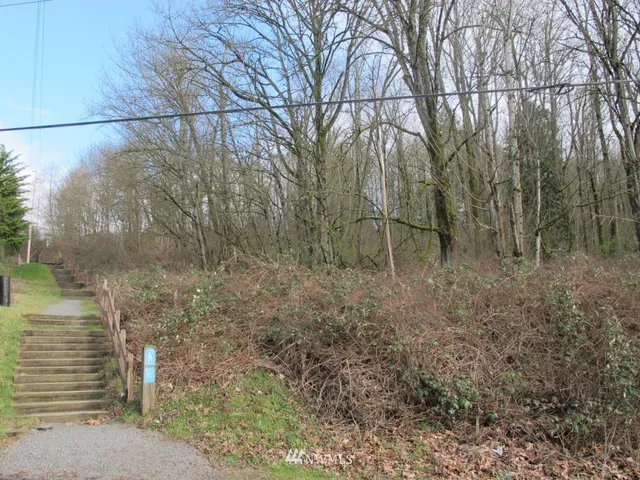 $15,000,000 | 2457 Kamber Road, Bellevue, WA 98007