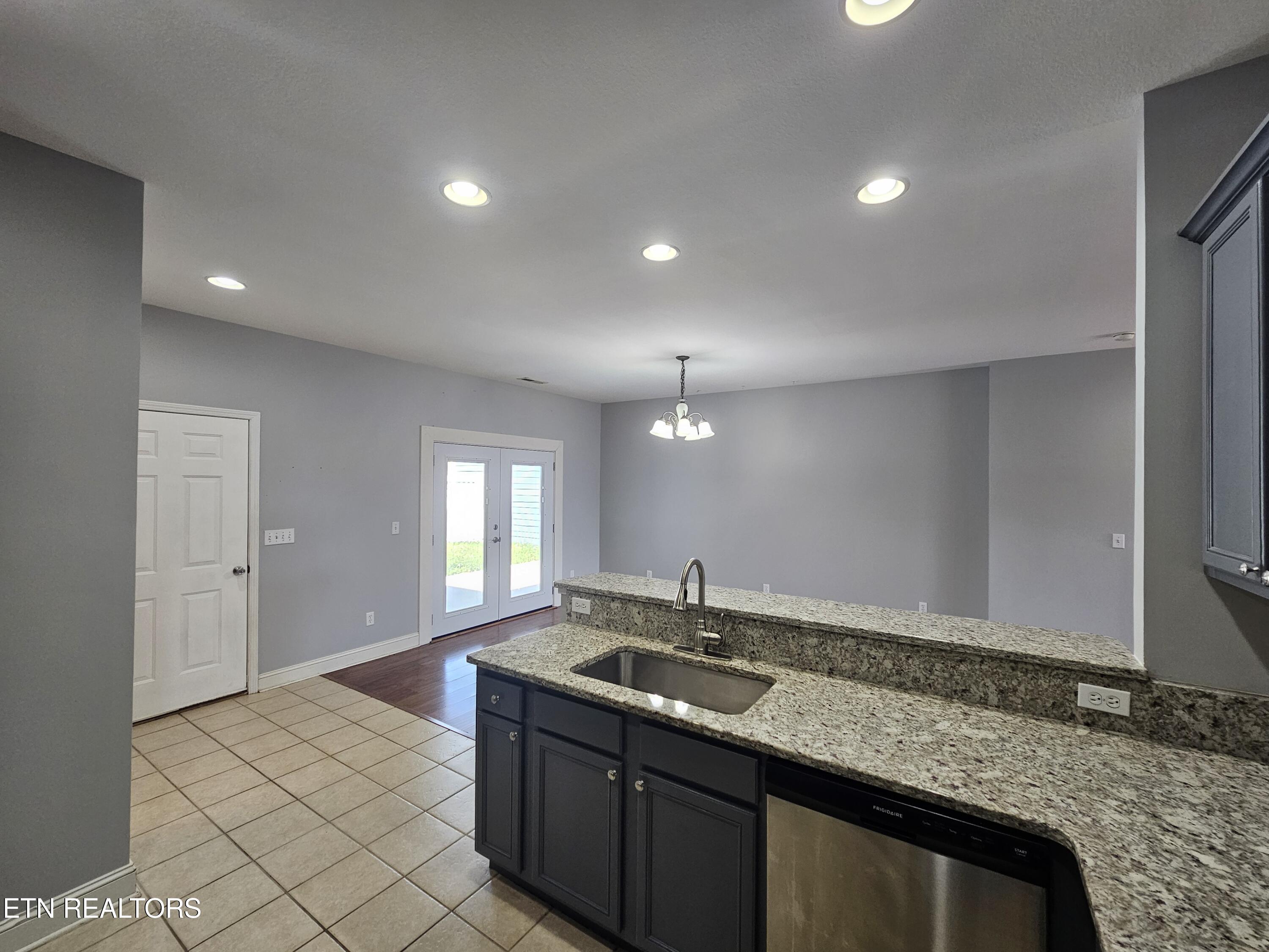 116 Fortenberry Street Oak Ridge, TN 37830 - Photo 13 of 36 20260325_151147