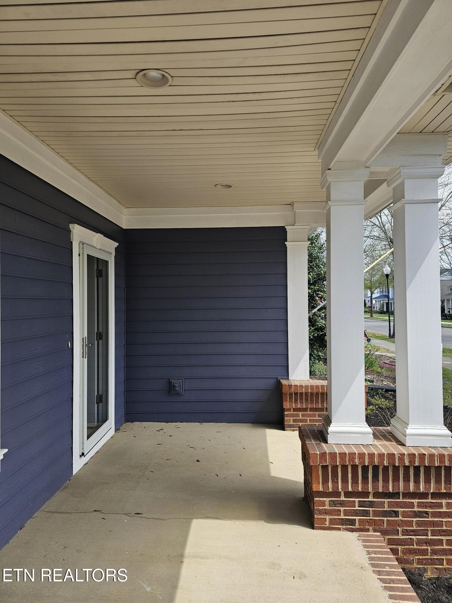 116 Fortenberry Street Oak Ridge, TN 37830 - Photo 6 of 36 20260331_131454