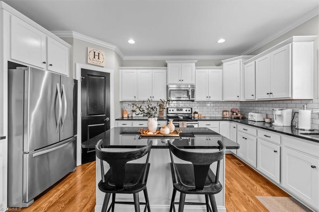 8409 Exmoor Trace Browns Summit, NC 27214 - Photo 14 of 47