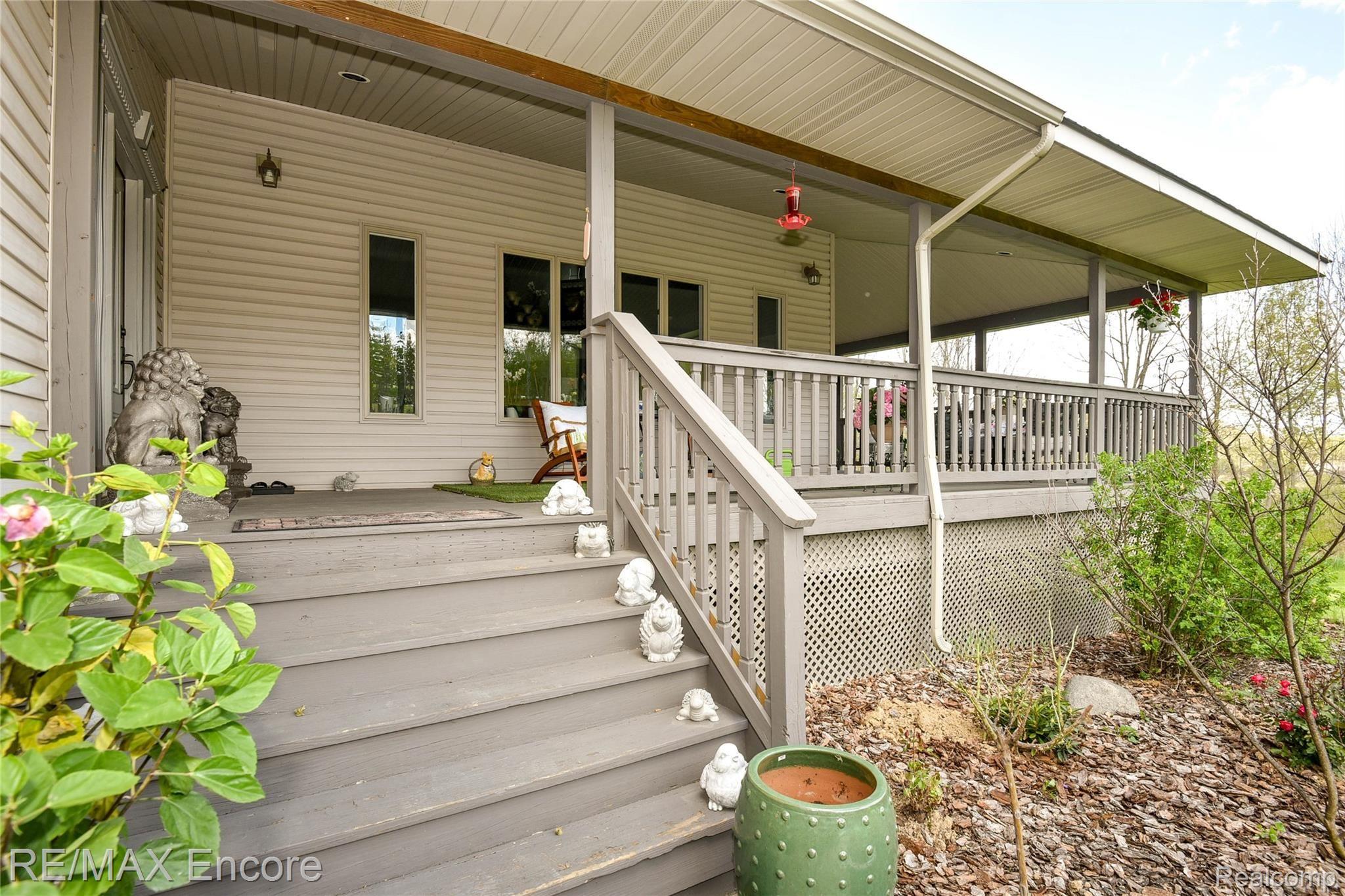 6274 Washburn Road Goodrich, MI 48438 - Photo 17 of 96 Wrap Around Covered Porch (1).jpg