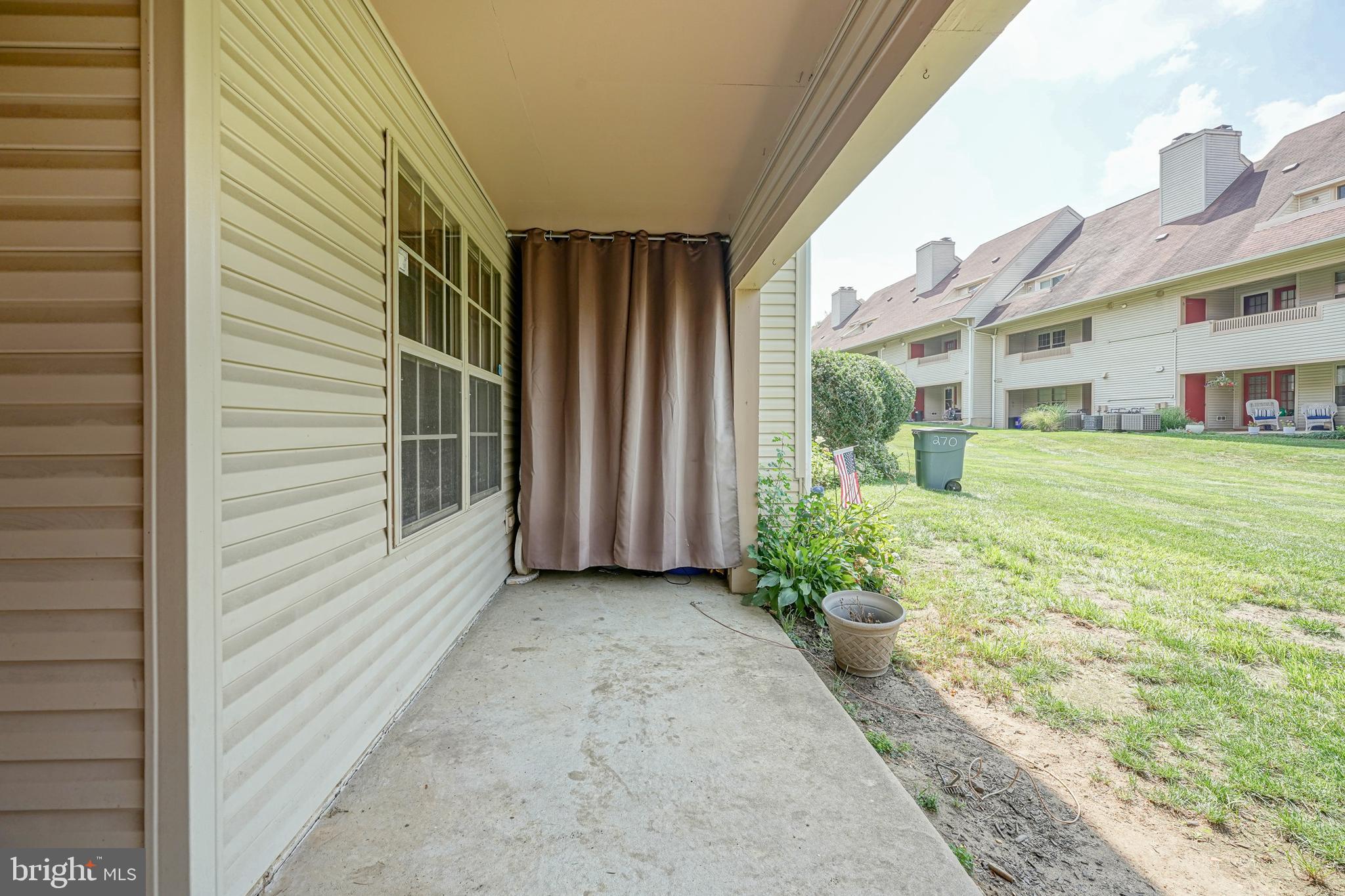 270 Tavistock Road Cherry Hill, NJ 08034 - Photo 23 of 25 Back Patio