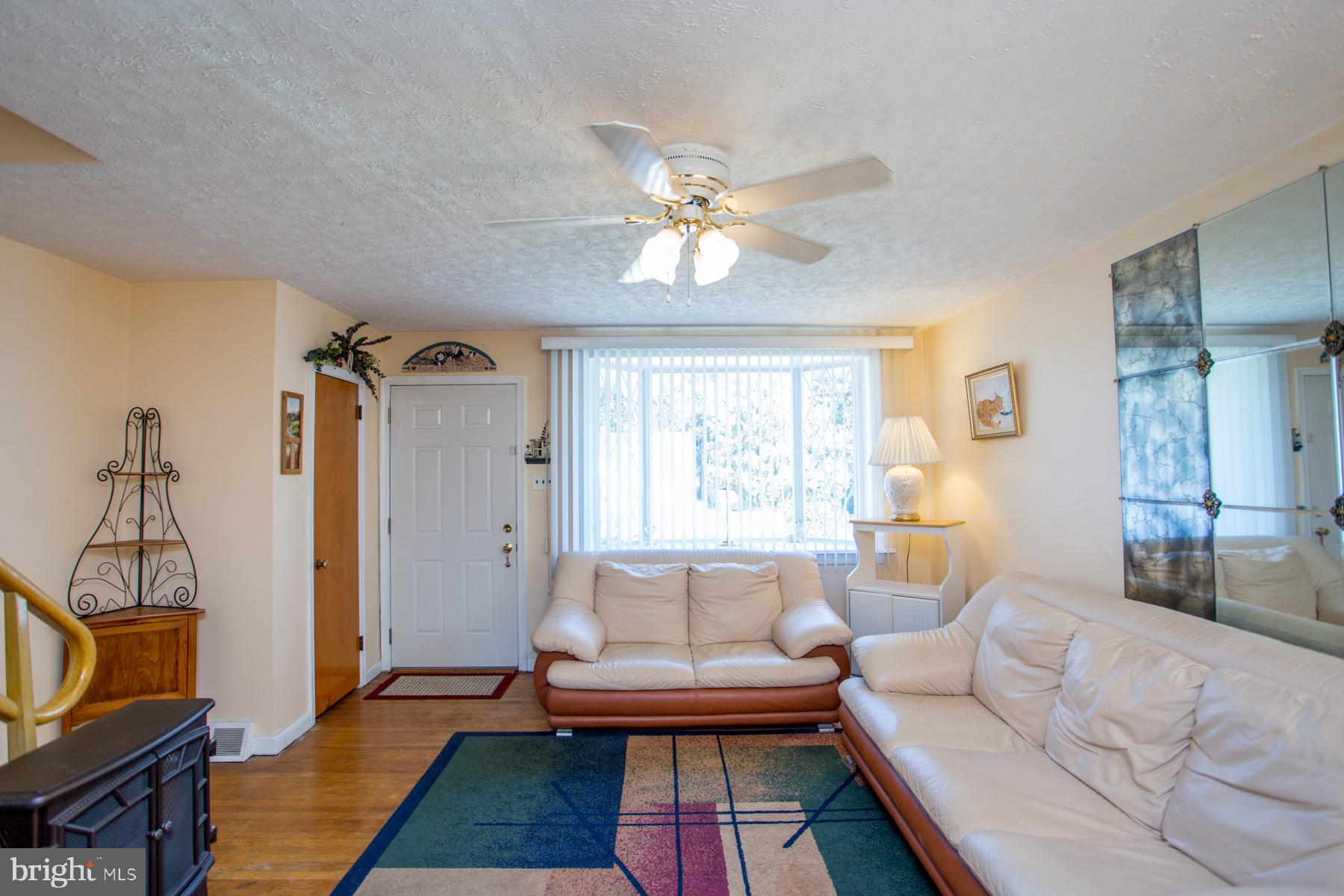 3302 Fordham Road Philadelphia, PA 19114 - Photo 6 of 32 Gallery Image 6
