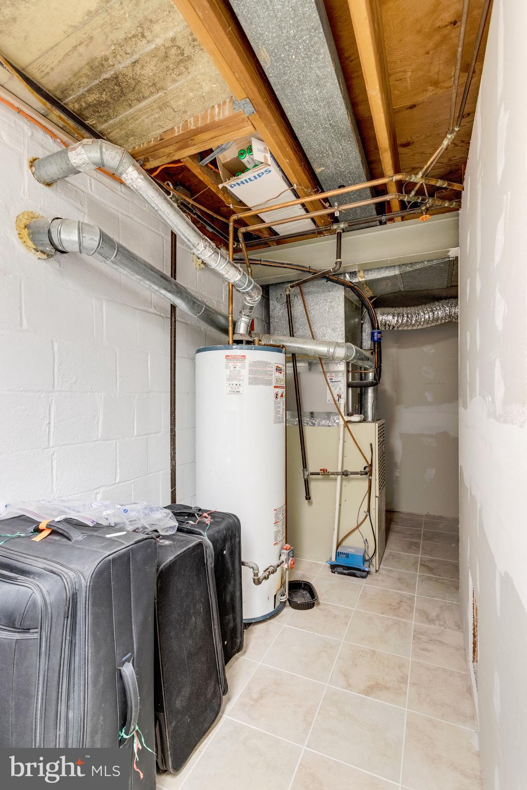 5416 Moultrie Road Springfield, VA 22151 - Photo 31 of 33 Utility Room