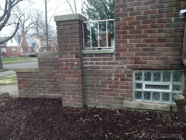5581 Yorkshire Road Detroit, MI 48224 - Photo 24 of 27