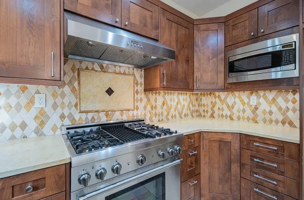 $895,000 | 18050 Stonehaven, Salinas, CA 93908