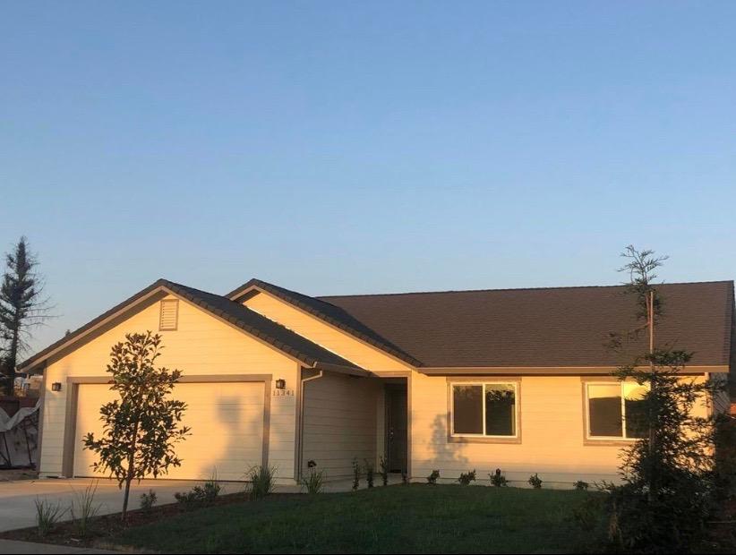 11341 Puffin Way Redding, CA 96003 - Photo 1 of 4
