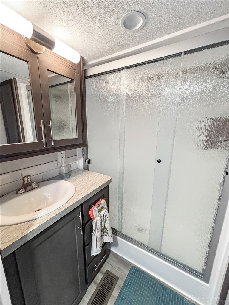 2557 St Road Liberty, IN 47353 - Photo 12 of 33