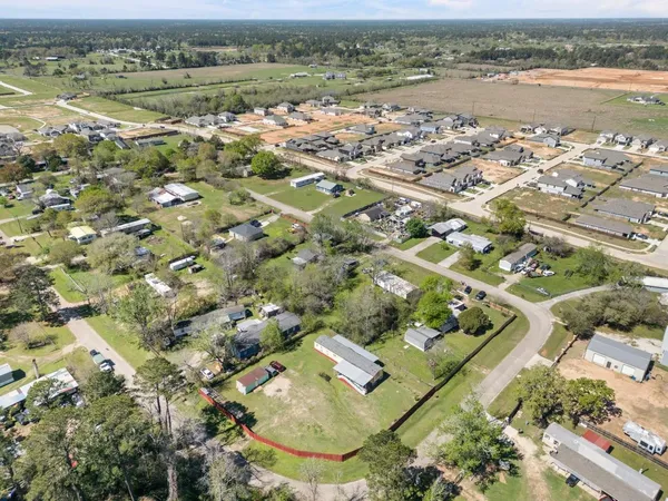 a view of yard with large window