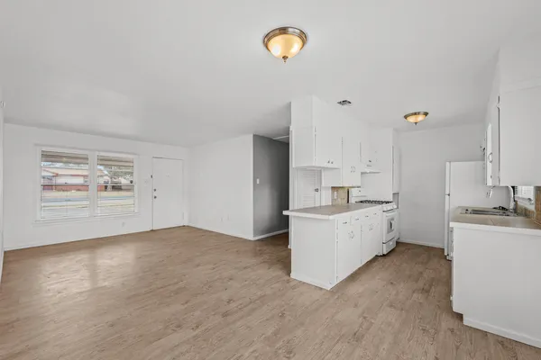 $1,250 | 2612 East Auburn Street, Lubbock, TX 79403