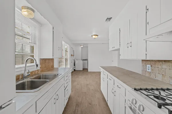$1,250 | 2612 East Auburn Street, Lubbock, TX 79403
