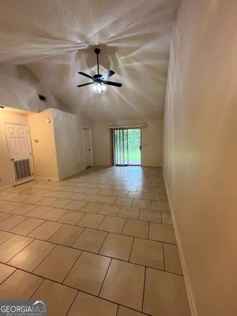 $1,200 | 441 Admiral's Walk Drive, St. Marys, GA 31558